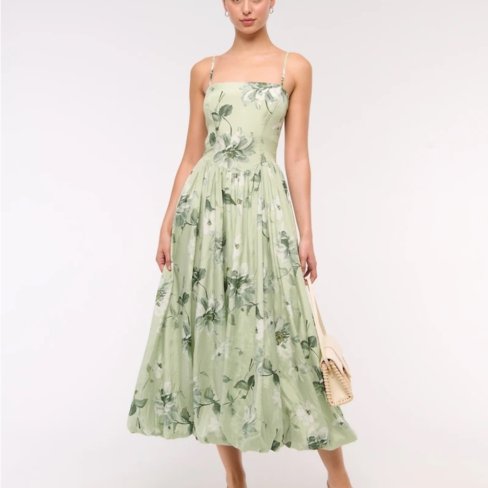 Elegant Floral Midi Dress in Green